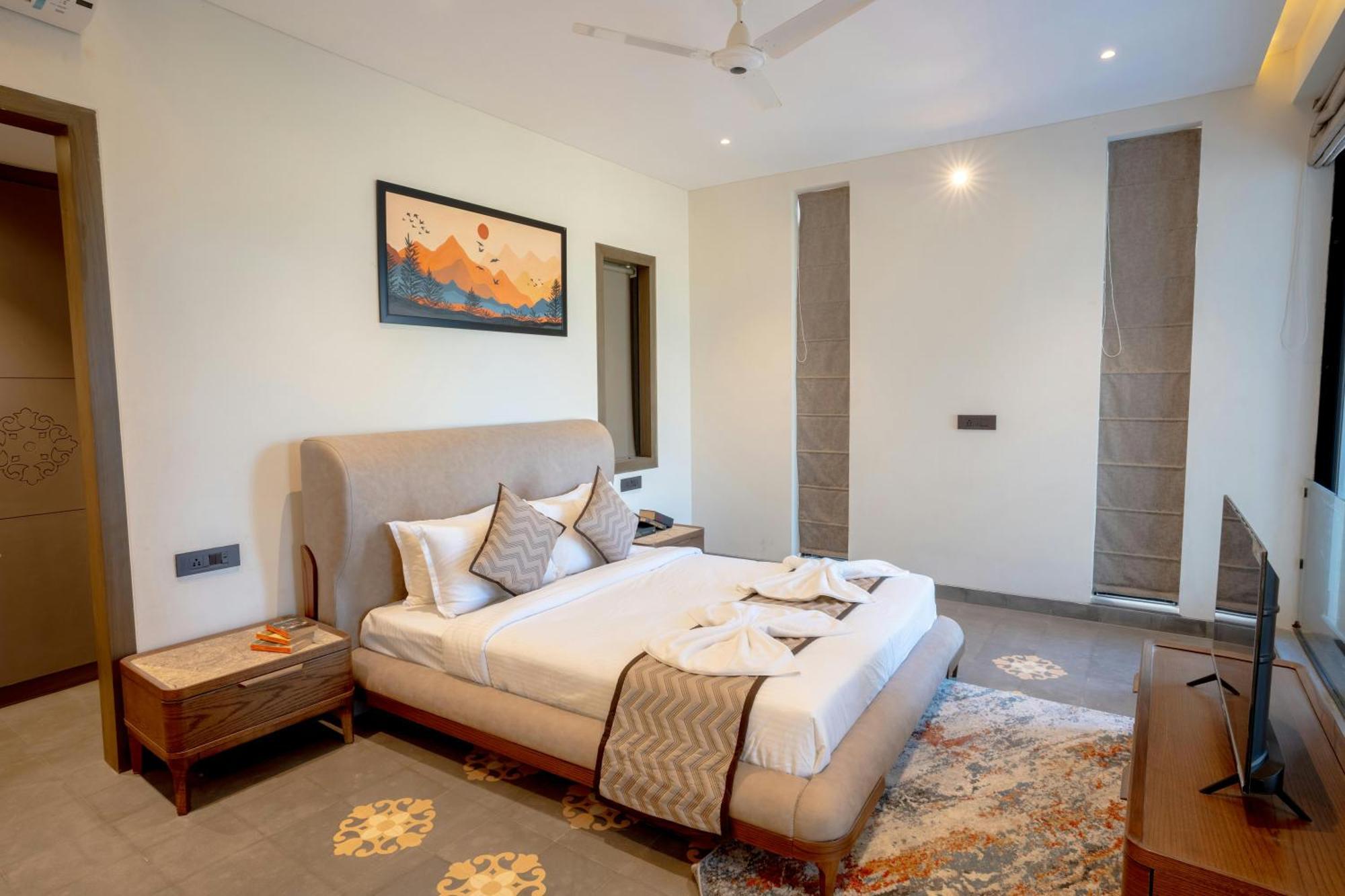 Hotel Grand Sun Plaza Delhi Airport New Delhi