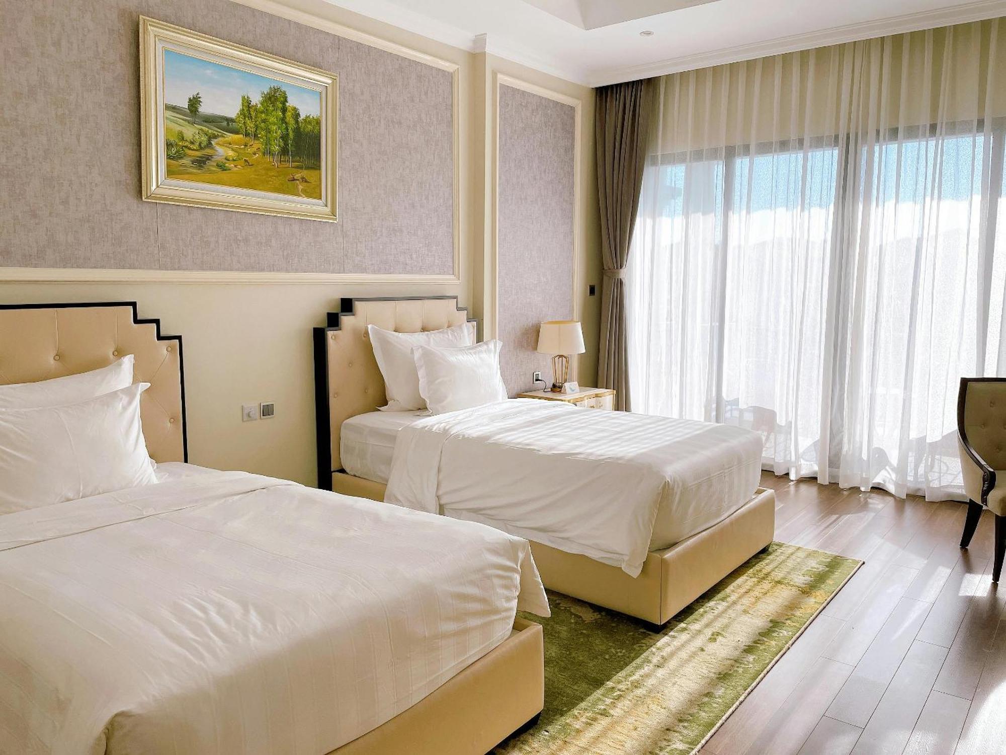 Grand Sun Plaza Delhi Airport